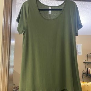 Moss Green LuLaRoe “Perfect Tee”